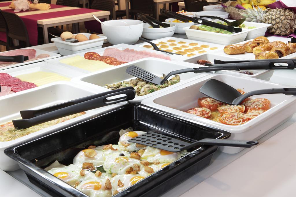 Hotel Bilbaino 베니돔 외부 사진